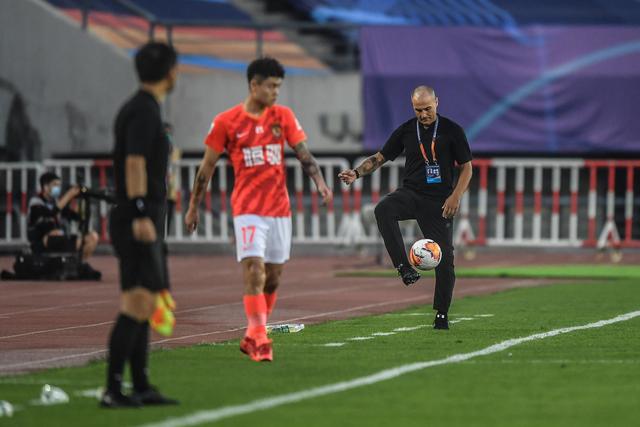 阿森纳夺冠赔率1.1终结悬念?曼城尚存一线生机!